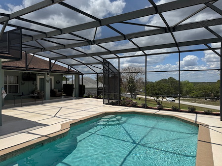 Why Regular Pool Screen Enclosure Cleaning Extends the Life of Your Cage and Screens