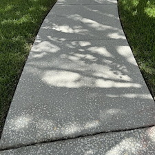 Concrete-Cleaning-in-Clermont-FL-Driveways-Sidewalks-Walkways 3