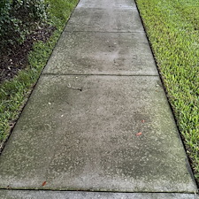 Driveway-Sidewalks-Walkways-Pressure-Washing-in-Clermont-FL 1