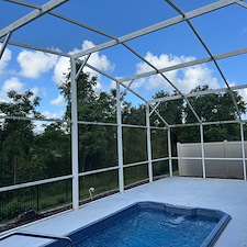 Pool-Screen-Enclosure-Cleaning-in-Groveland-FL 2