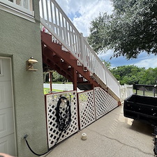 Professional-House-Washing-in-Clermont-FL-A-Cleaner-Brighter-Home 2