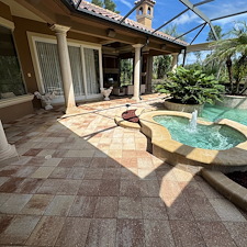 Professional-Pool-Deck-Screen-Enclosure-Cleaning-in-Bella-Collina 6
