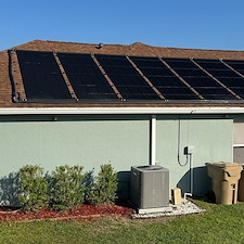 Roof-Cleaning-in-Clermont-FL-That-Made-This-Home-Look-Years-Newer 3