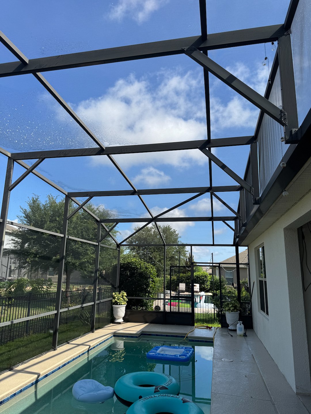 Screen Enclosure and Pool Deck Cleaning in Clermont, FL