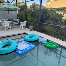 Screen-Enclosure-and-Pool-Deck-Cleaning-in-Clermont-FL 7