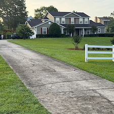 Transformational-Driveway-Cleaning-Results-in-Montverde-FL 3