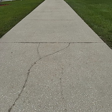Transformational-Driveway-Cleaning-Results-in-Montverde-FL 2