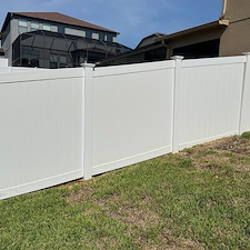 Vinyl-Fence-Cleaning-in-Clermont-FL-Make-Your-Fence-Look-Like-New-Again-in-Just-One-Day 3