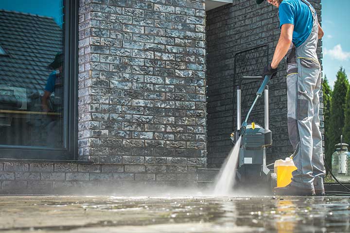 Pressure Washing Image
